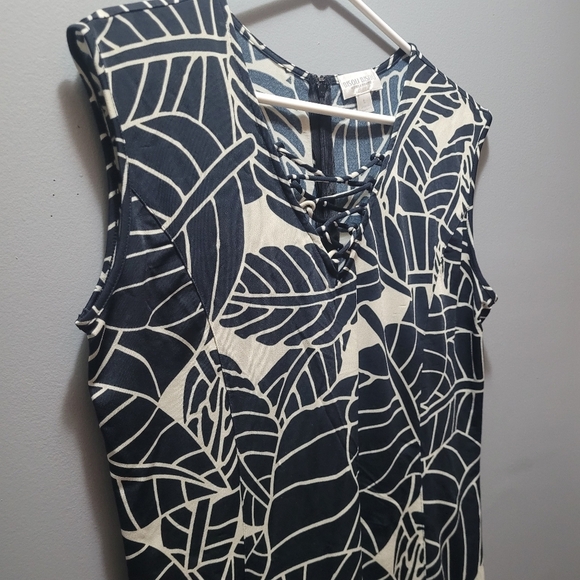 Bisou Bisou Black and Tan Leaf Print Dress L - Picture 4 of 9